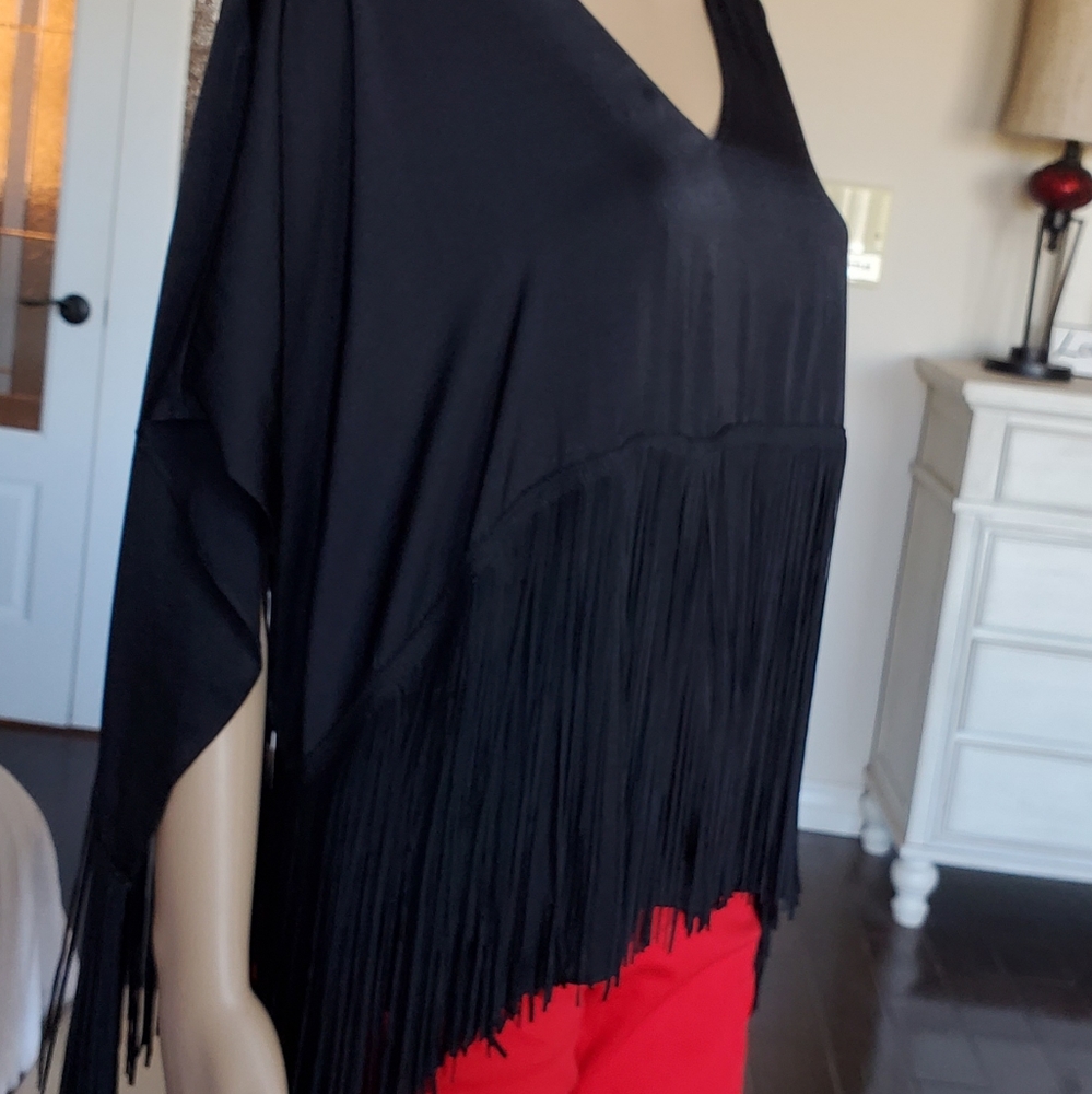 BCBG MAXAZRIA Black Fringe Top/Poncho SZ Xsm NWT - Picture 3 of 14